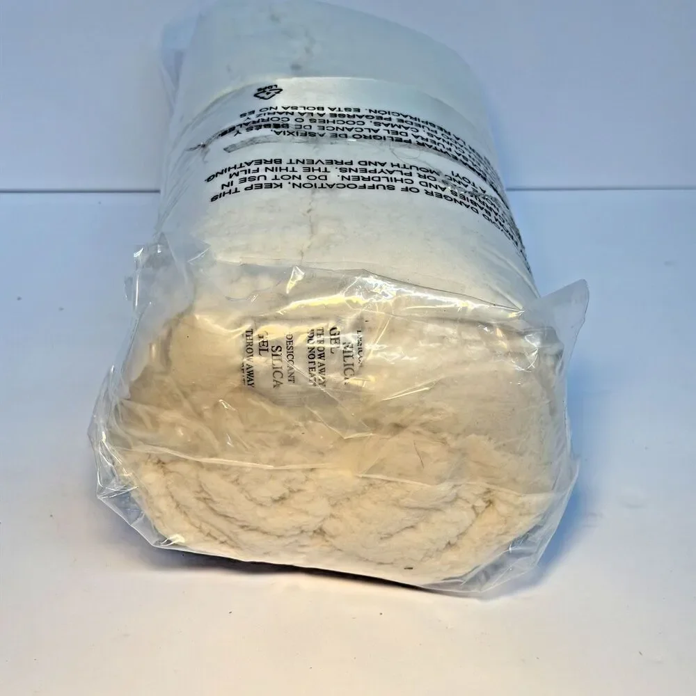 White Ulta Beauty Limited Edition Cream Color Plush Throw Blanket 50